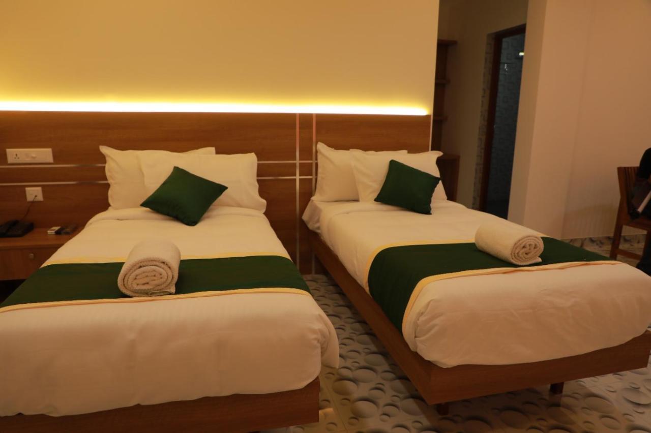 Отель Delano Residency Kaliyal Экстерьер фото